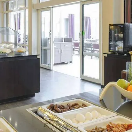 Mercure Centrum Hotel 4*
